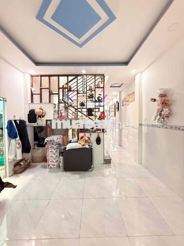 NHÀ ĐẸP – XÂY KIÊN CỐ – VỊ TRÍ ĐẸP TTT 15 🔥nhà 5,3x24m, 1 trệt 1
