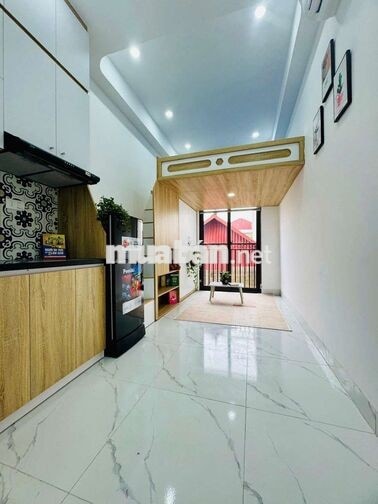 ĐẬP HỘP STUDIO CÁCH BÁCH KHOA 300M, FULL NỘI THẤT, CÓ MÁT GIẶT