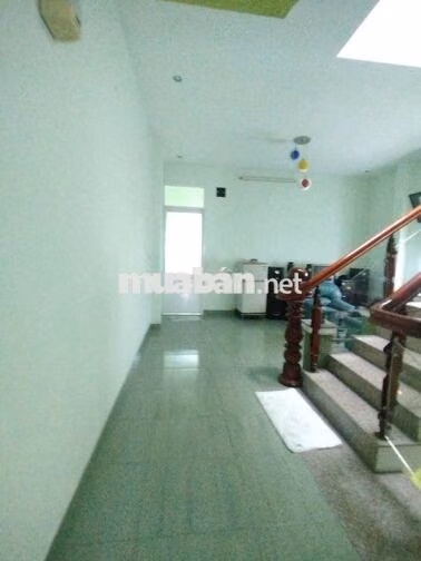Cho thuê nhà 3 Tầng đường Trương Định cách bãi tắm Mân Thái chỉ 200m