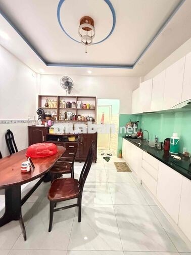 NHÀ ĐẸP – XÂY KIÊN CỐ – VỊ TRÍ ĐẸP TTT 15 🔥nhà 5,3x24m, 1 trệt 1