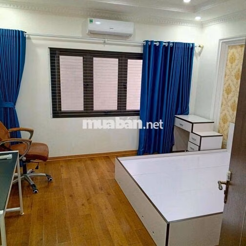 Cho thuê nhà Nguyên Căn Tư Đình, Bát Khối, gần cầu Trần Hưng Đạo
