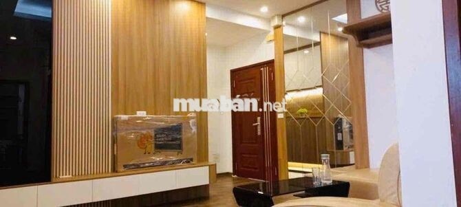 CHO THUÊ CHUNG CƯ MẶT PHỐ NGUYỄN LAM –2 NGỦ - NỘI THẤT ĐẦY ĐỦ -  VIEW