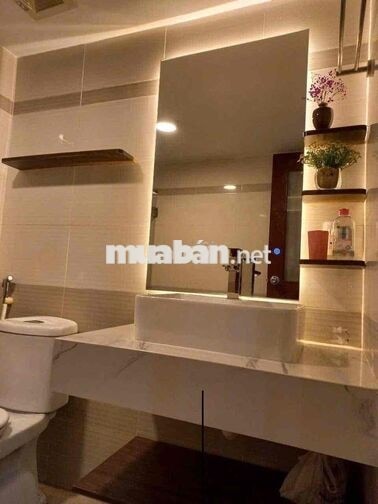 CHO THUÊ CHUNG CƯ MẶT PHỐ NGUYỄN LAM –2 NGỦ - NỘI THẤT ĐẦY ĐỦ -  VIEW