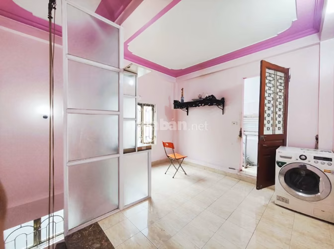 Cho thuê nhà phố Núi Trúc, 3 ngủ, 8tr