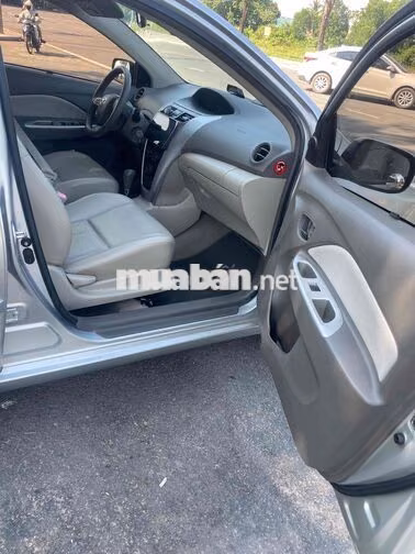 Toyota Vios G 2010 1.5 Tự động Bạc