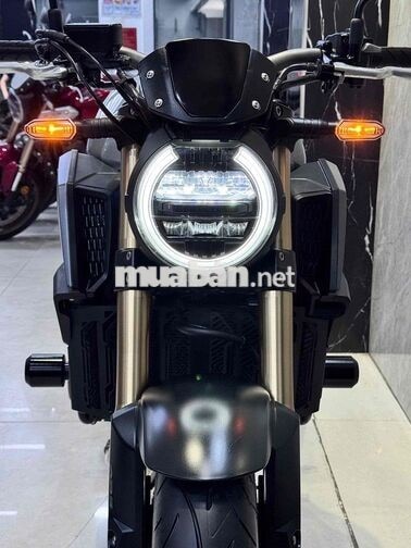 Honda CB650R 2023 Xám 2.800 km