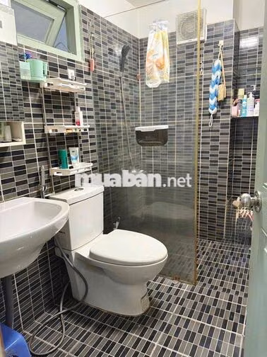 Bán gấp nhà:4x24_ 2lầu,4 PN hẻm 60,Lâm Văn Bền,Tân kiểng,Q7(củ)