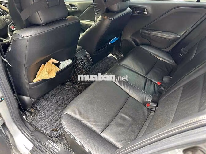 Honda City TOP 2018 55k km Bạc