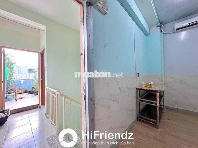 PHÒNG CỬA SỔ LỚN THOÁNG FULL NỘI THẤT CÓ MÁY GIẶT RIÊNG GẦN BÀ HOM