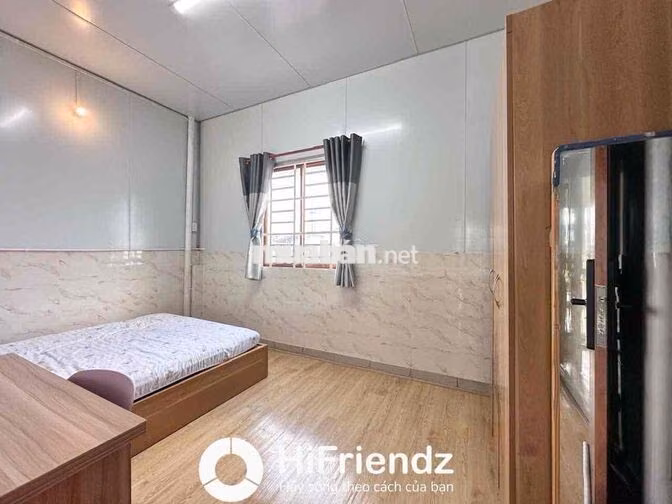 PHÒNG CỬA SỔ LỚN THOÁNG FULL NỘI THẤT CÓ MÁY GIẶT RIÊNG GẦN BÀ HOM