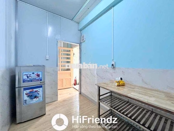 PHÒNG CỬA SỔ LỚN THOÁNG FULL NỘI THẤT CÓ MÁY GIẶT RIÊNG GẦN BÀ HOM