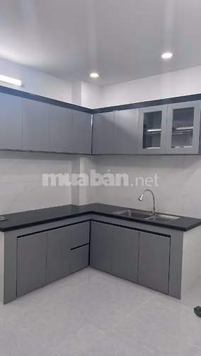 BÁN NHÀ ĐƯỜNG ĐOÀN VĂN BƠ,  PHƯỜNG XÓM CHIẾU,  QUẬN 4 CŨ