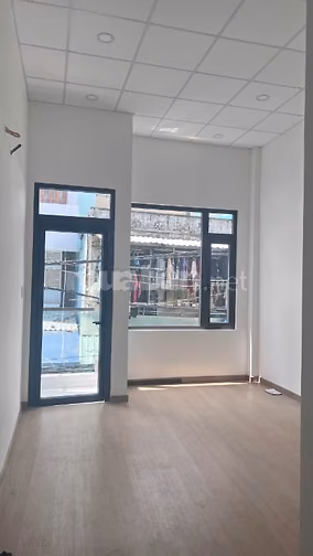 BÁN NHÀ ĐƯỜNG ĐOÀN VĂN BƠ,  PHƯỜNG XÓM CHIẾU,  QUẬN 4 CŨ