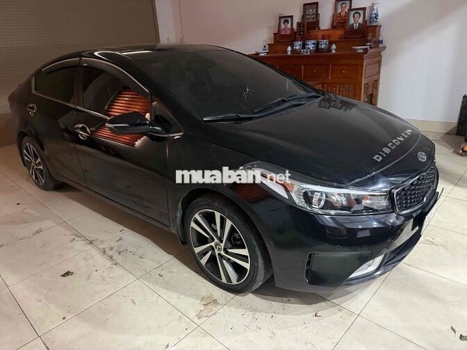 Kia Cerato 2017 2.0 Full Tự động Đen 52000 km