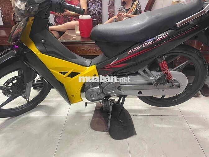 Sirius 50cc Đen vàng