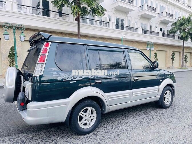 Mitsubishi Jolie 2005 Xanh rêu Số sàn 7 chổ