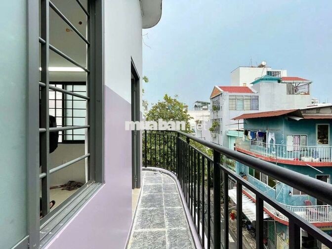 CHÍNH CHỦ  Duplex Ban Công tại Tân Hương, Đh Công Thương vs Văn Hiến 