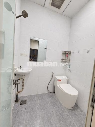 PHÒNG ĐẸP 3TR5 – FULL NỘI THẤT, XEM PHÒNG NGAY!