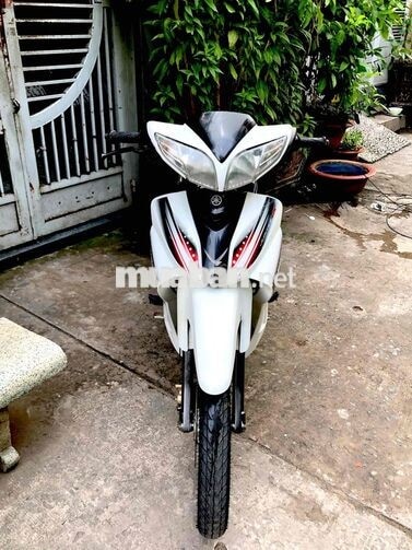 Yamaha Jupiter 2011 Trắng xe đẹp máy siu êm mạnh