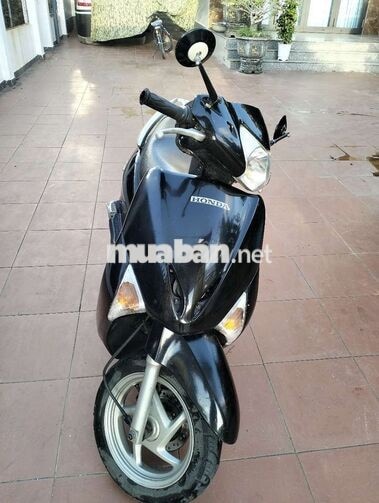 Honda Lead Đen