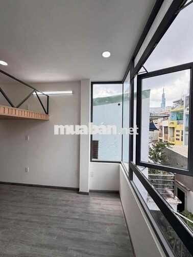 Duplex Cửa Sổ Trời 30m2 Ánh Sáng Tự Nhiên - Ngay Âu Cơ