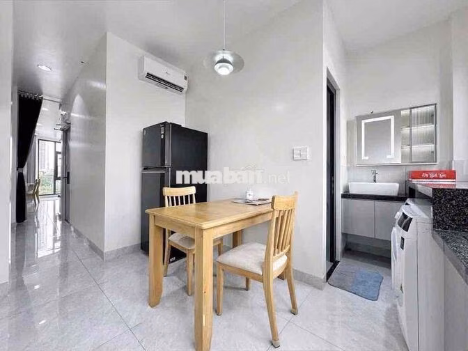 Căn Hộ Studio Cửa Sổ Trời 40m2 - Ngay Âu Cơ