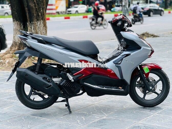 Honda Air Blade 125 Đỏ Xám 125fi xe đẹp mới 99.9%