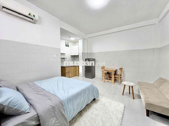 STUDIO FULL NỘI THẤT, CỬA SỔ - THANG MÁY, SÁT CẦU NGUYỄN VĂN CỪ