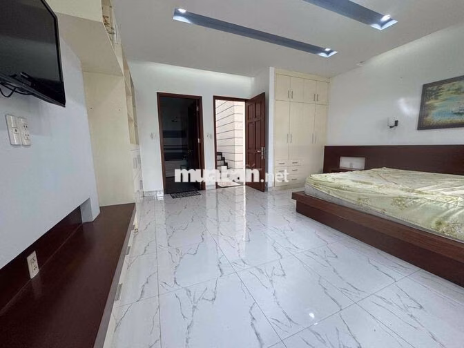 bán nhà mặt tiền đường Đào Trí (5x18) giá 1.4 tỷ