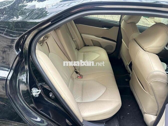 Toyota Camry HEV Hybrid 2024 Đen Hybrid 25.000 km