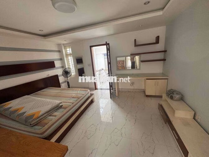 bán nhà mặt tiền đường Đào Trí (5x18) giá 1.4 tỷ