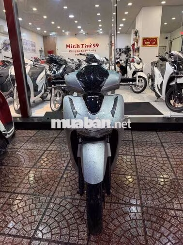 Honda SH125 ABS 2026 Bạc Potcher 2.000 KM