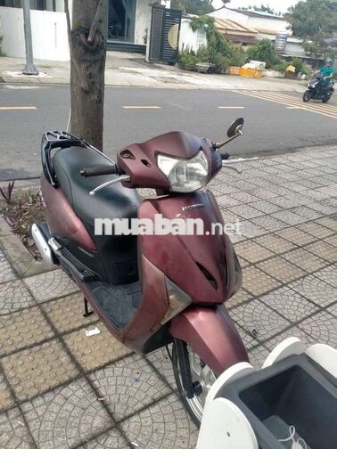 Honda Lead 2012 màu Đỏ