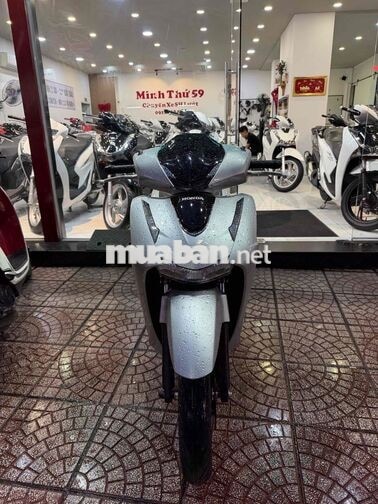 Honda SH125 ABS 2026 Bạc Potcher 2.000 KM