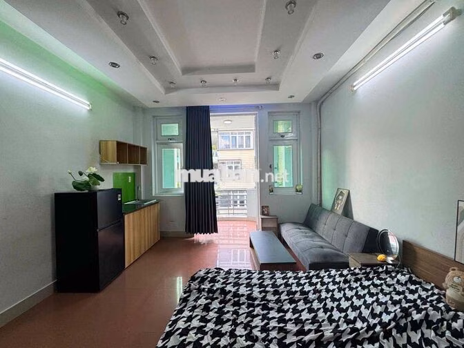 cho thuê phòng trọ full nội thất ban công Lê Văn Sỹ ph Nhiêu Lộc quận3