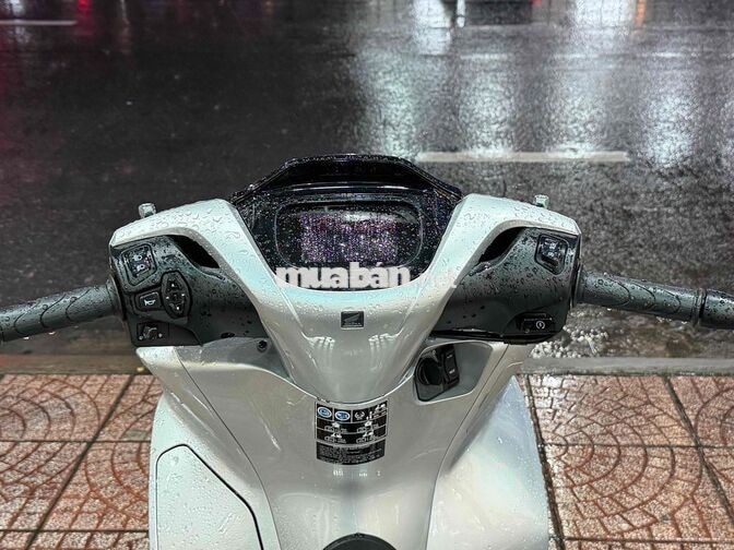 Honda SH125 ABS 2026 Bạc Potcher 2.000 KM