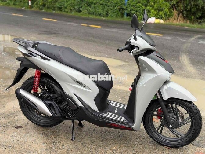 Honda SH 125i ABS 2026 Xám 49 km