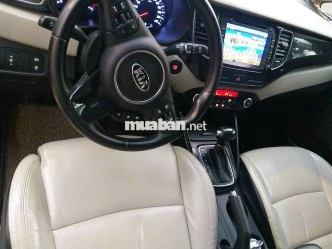 KIA Rondo GATH 7 chỗ Bạc Xăng