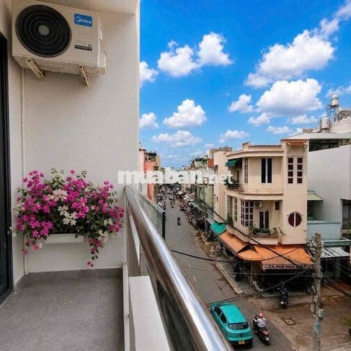 STUDIO BAN CÔNG FULL NỘI THẤT CAO CẤP - MÁY GIẶT RIÊNG SIÊU ĐẸP GẦN Q5
