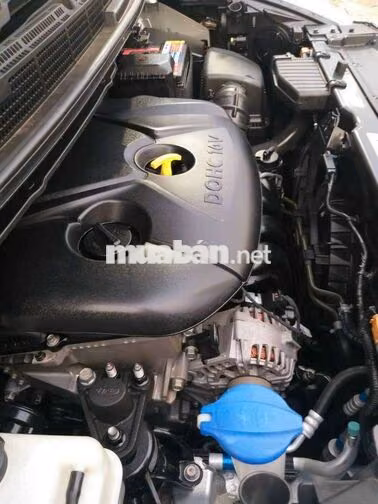 KIA Rondo GATH 7 chỗ Bạc Xăng