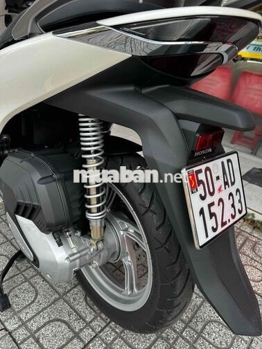 Honda SH 125i 2025 Trắng siêu lướt odo 4k zin 100%