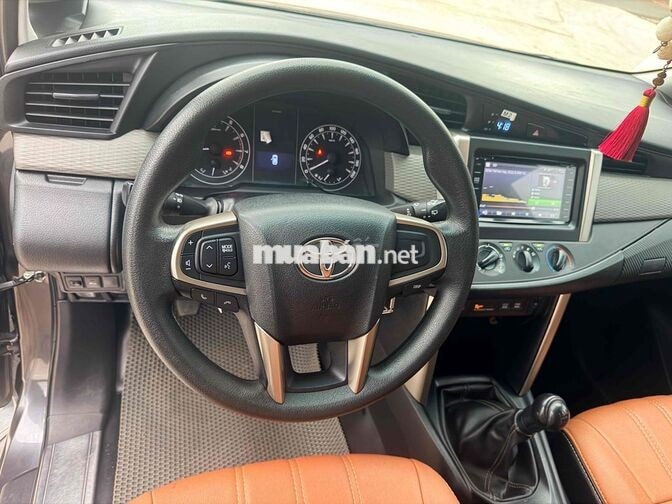 Toyota Innova 2019 Xám 110.957 km chuẩn bao test