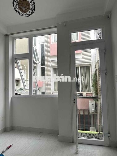 CHO THUÊ NHÀ NGUYÊN CĂN - NHÀ ĐẸP, RỘNG RÃI, HẺM CÙNG YÊN TĨNH