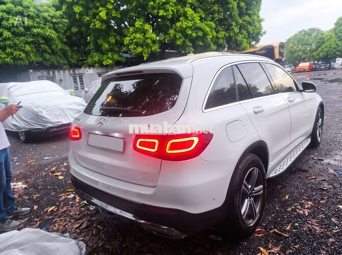 Mercedes-Benz GLC200 2021 Trắng Tự động