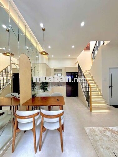 Nhà5 Tầng ,Ngay Lê Văn Quới (Bình Tân), Hẻm Ô Tô, DT 56m2 ,Giá 6,3 tỉ