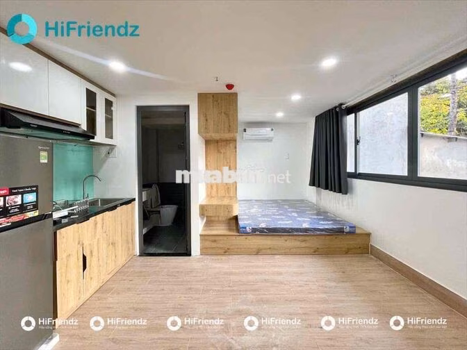 ĐỘC QUYỀN CAM KẾT Y HÌNH ĐÚNG GIÁ GẦN VÒNG XOAY LÊ ĐẠI HÀNH