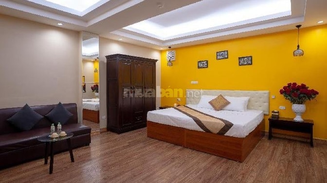 Cho thuê khách sạn mặt phố Bùi Thị Xuân, 23 phòng