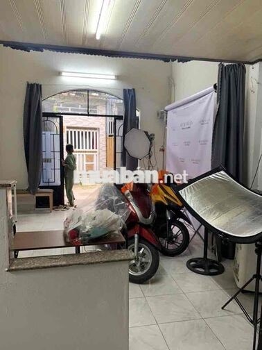 Bán Nhà Hàng Xóm CityLand - Giá 4tỷ( Thương Lượng)