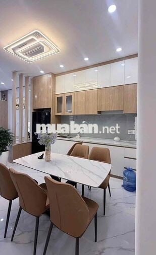Bán nhà full NT cao cấp cạnh Kcn VSIP3