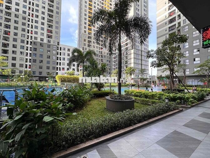 Cho thuê căn hộ 2pn, 2wc , bcons Garden, ban công , đầy đủ nội thất